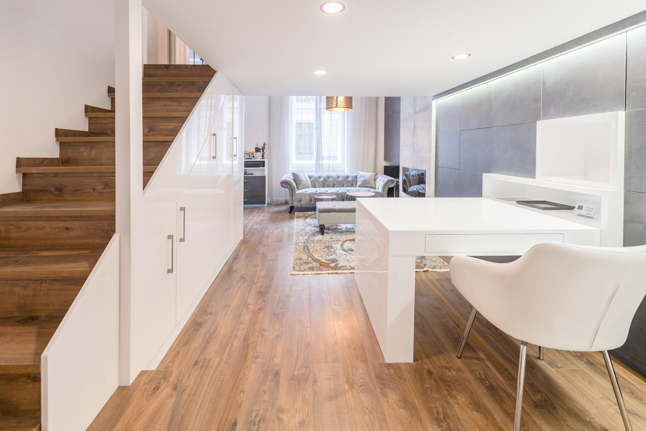 In Andrassy Avenue Apartmán
